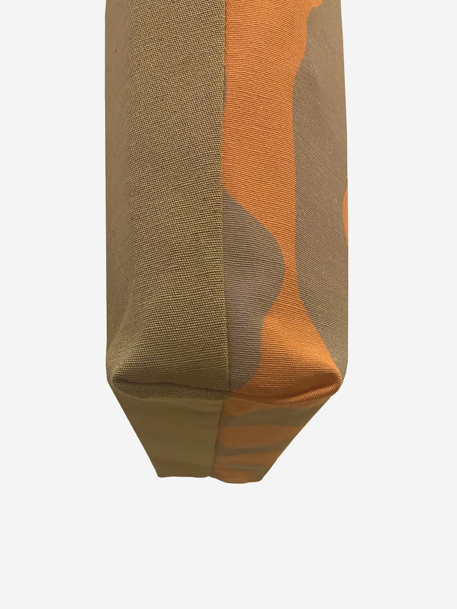 Shopper Antelope Canyon