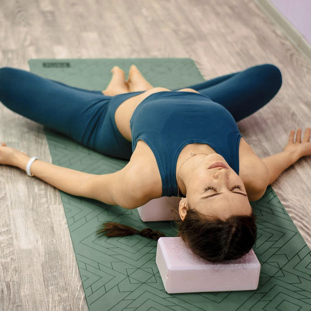 Polina — yoga instructor